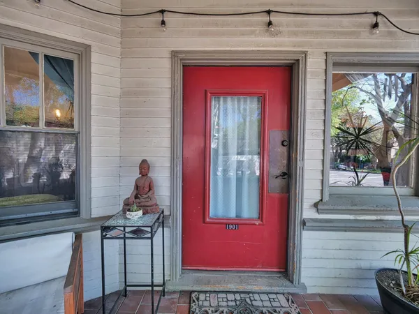 $1,095,000 | 1901 H Street, Sacramento, CA 95811