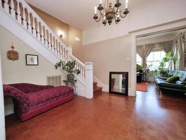 $1,095,000 | 1901 H Street, Sacramento, CA 95811