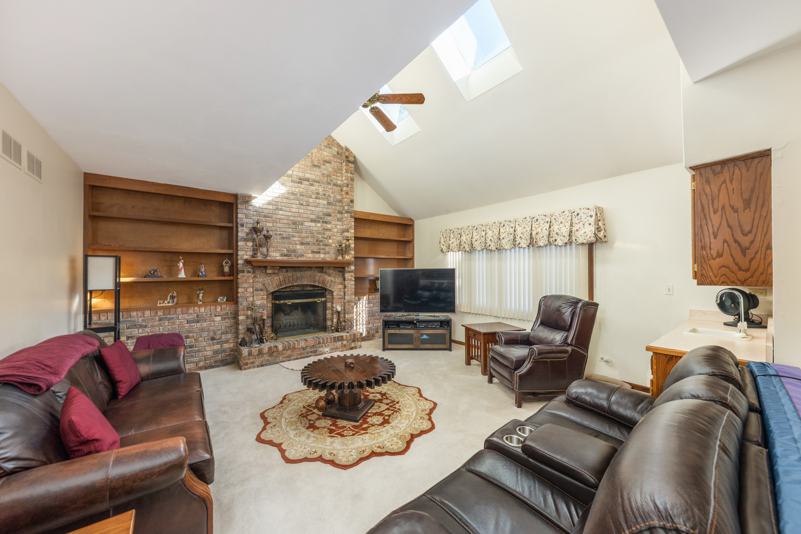 904 West Bailey Road Naperville, IL 60565 - Photo 10 of 28