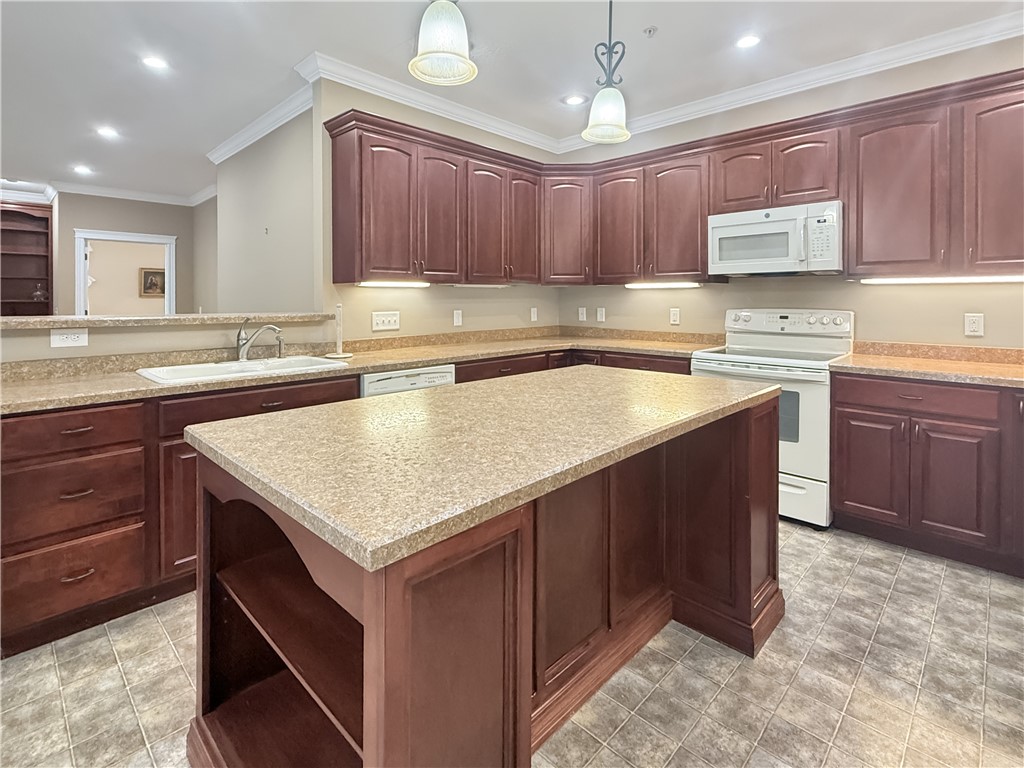 535 Lourdes Place Decatur, IL 62526 - Photo 7 of 26