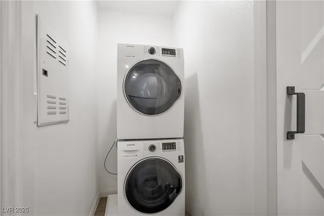 $362,000 | 12236 Glass Desert Road, Unit 2, Las Vegas, NV 89183