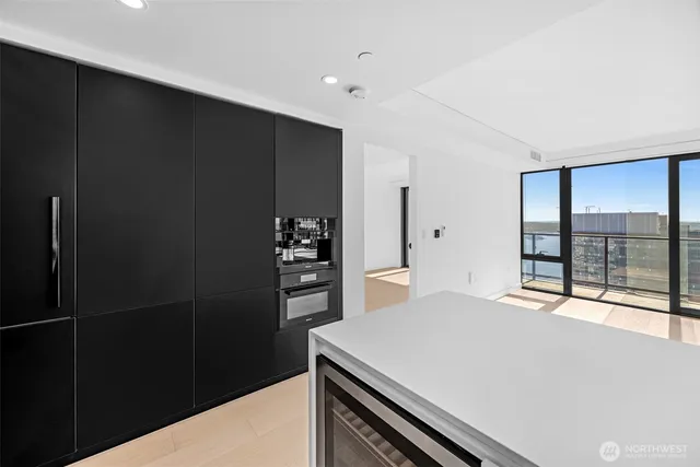 $9,750 | 300 Virginia Street, Unit 4111, Seattle, WA 98101