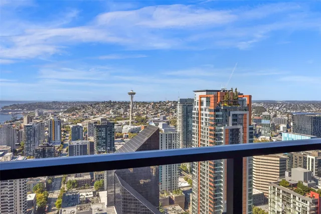 $9,750 | 300 Virginia Street, Unit 4111, Seattle, WA 98101