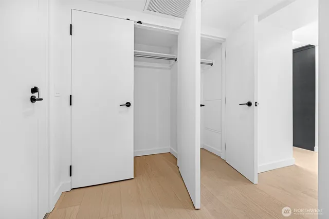 $9,750 | 300 Virginia Street, Unit 4111, Seattle, WA 98101