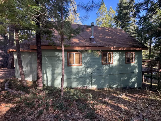 $195,000 | 25271 Rebekah Road, Long Barn, CA 95335