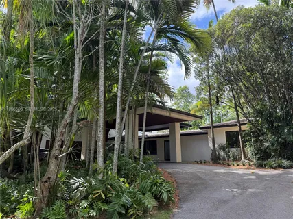 $2,790,000 | 8501 Southwest 68th St Road, Miami, FL 33143