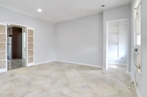 $3,000 | 73 Wales Avenue, Unit 2, Jersey City, NJ 07306