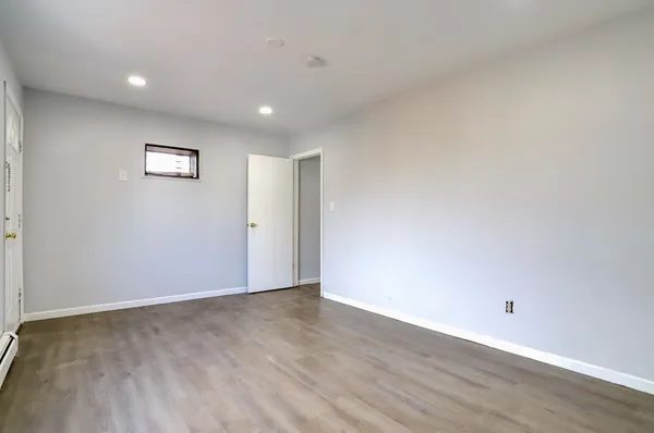 $3,000 | 73 Wales Avenue, Unit 2, Jersey City, NJ 07306