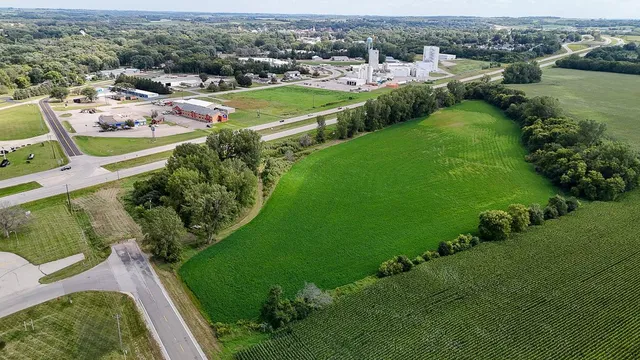 $879,900 | 16800 County 168 Boulevard, Zumbrota, MN 55992