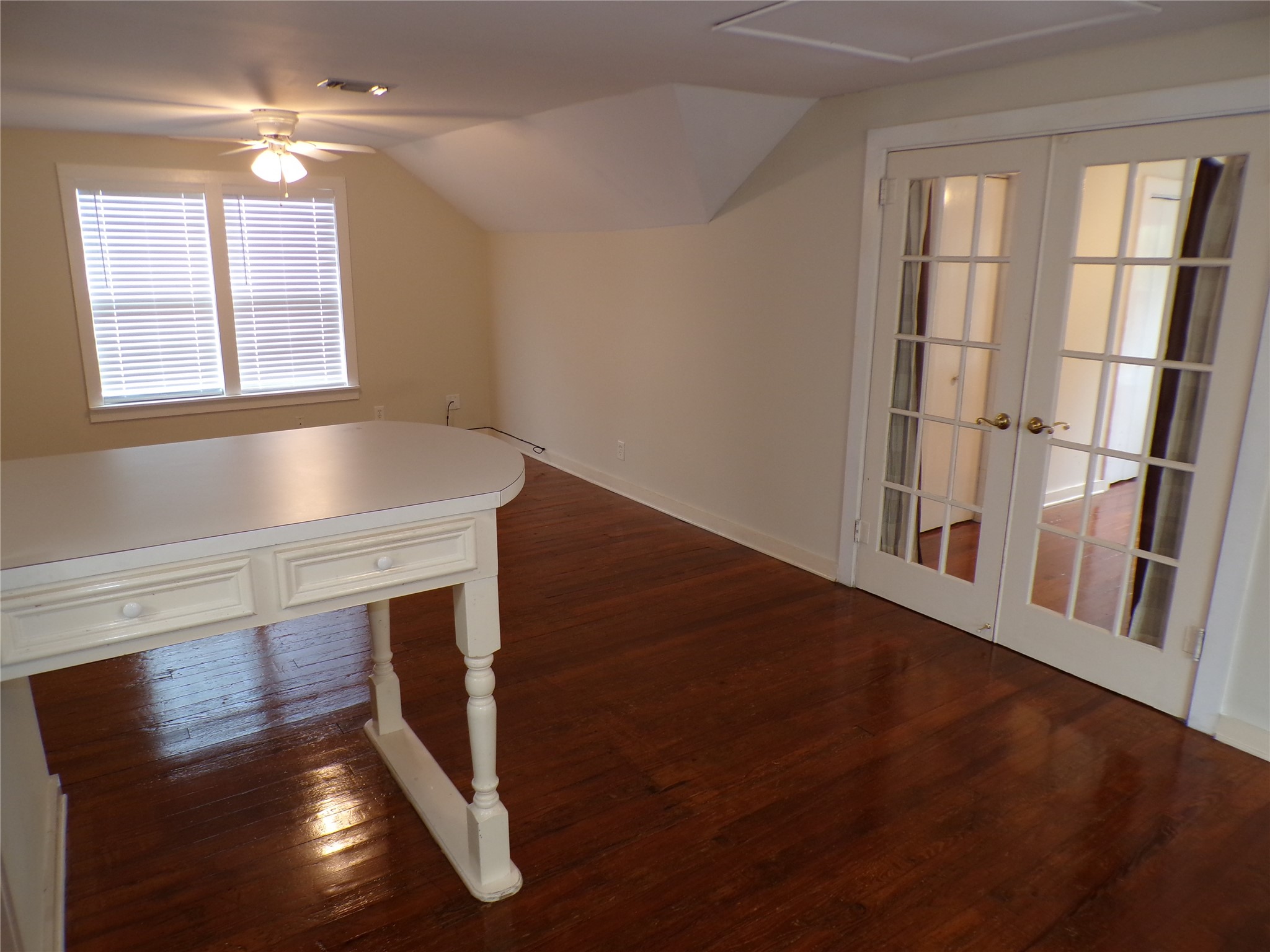 3416 Morrison Street, Unit 9 Houston, TX 77009 - Photo 5 of 38
