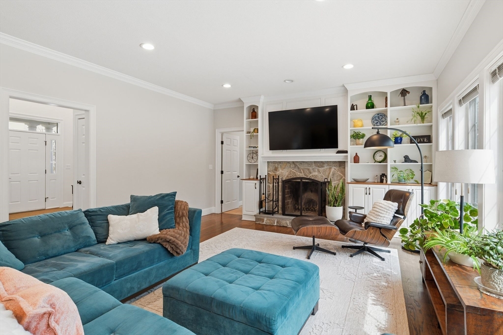 25 Red Gap Road Wilbraham, MA 01095 - Photo 9 of 42