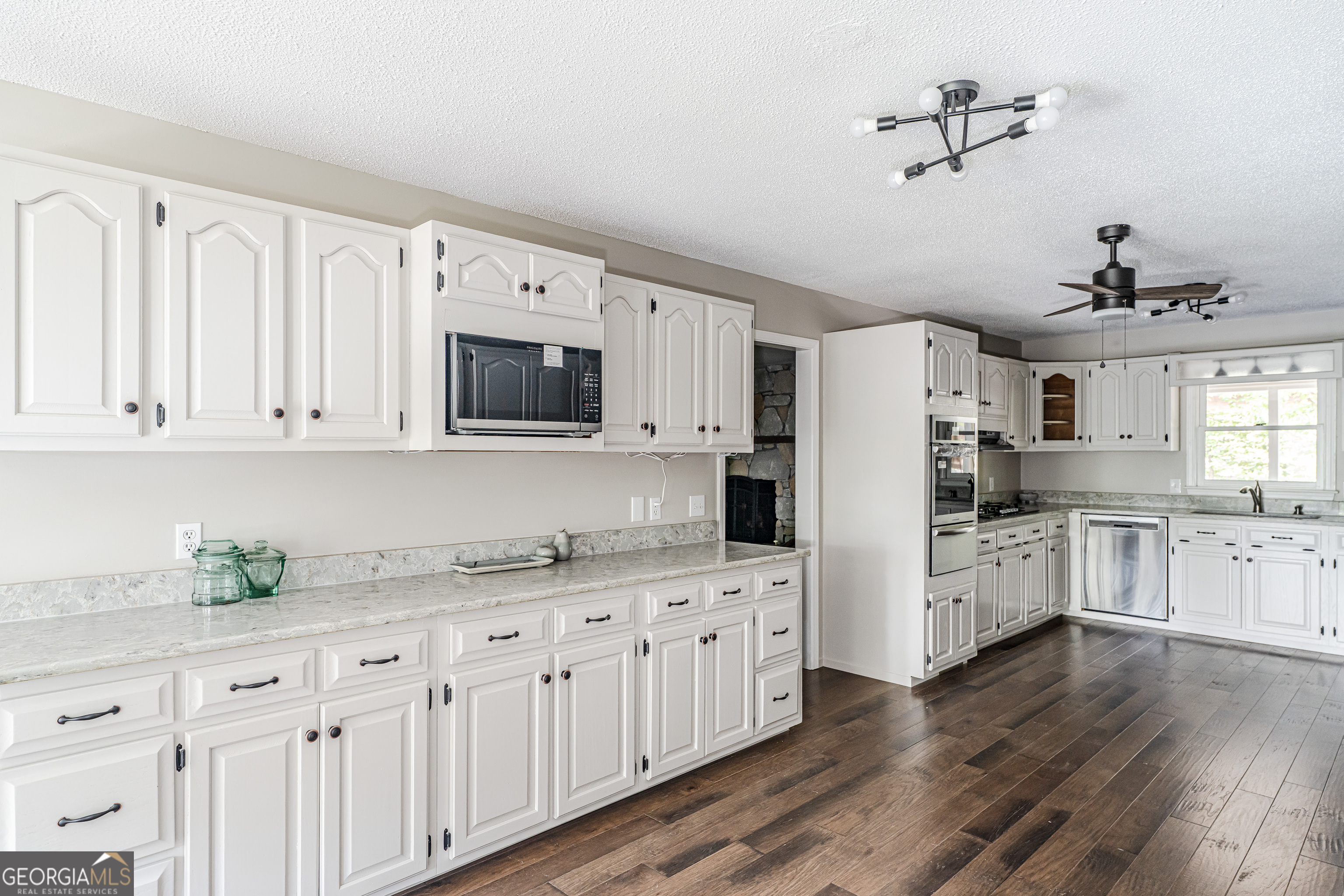 206 Coker Drive Rome, GA 30165 - Photo 11 of 54
