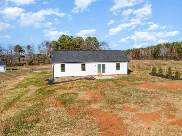 $371,500 | 109 Knight Farm Road, Stokesdale, NC 27357