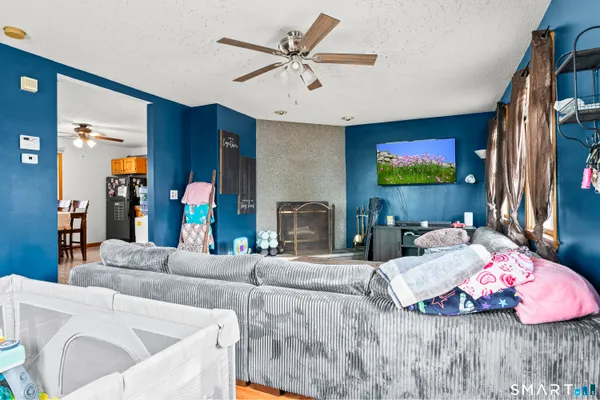 $375,000 | 2-4 North A Street, Taftville, CT 06380