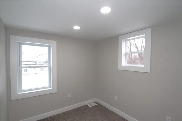 $179,999 | 1530 Oak Orchard Road, Carlton, NY 14571