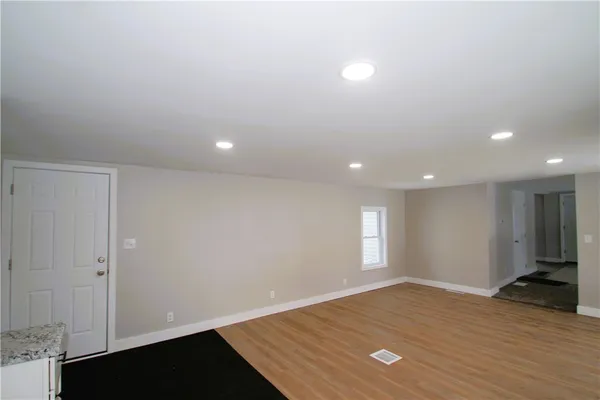 $179,999 | 1530 Oak Orchard Road, Carlton, NY 14571