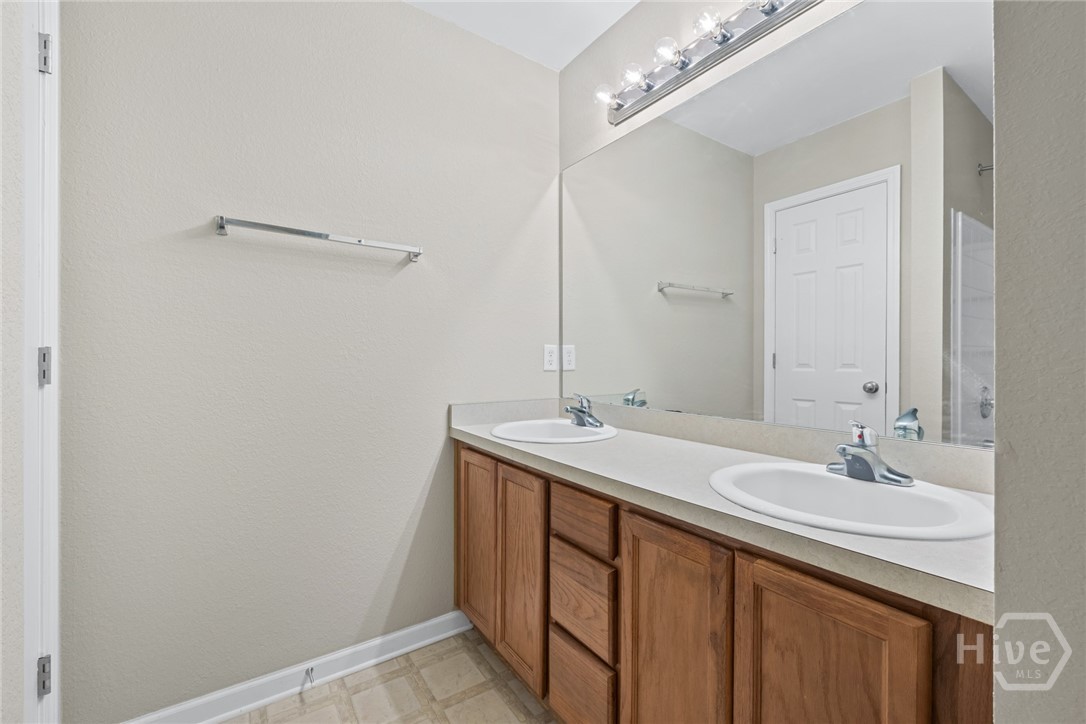 143 Wax Myrtle Court Savannah, GA 31419 - Photo 20 of 36