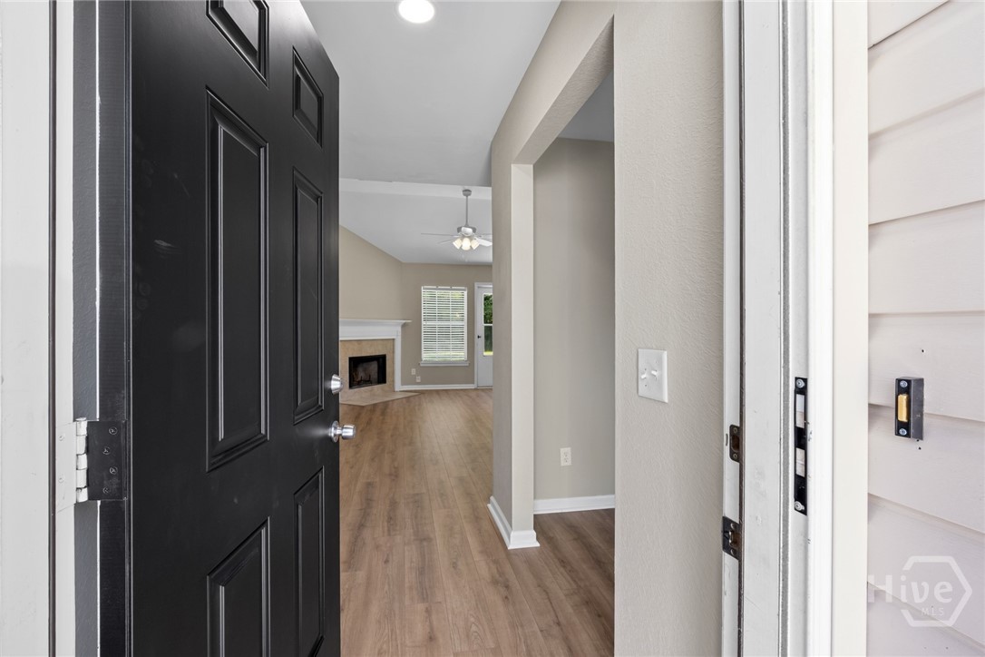 143 Wax Myrtle Court Savannah, GA 31419 - Photo 4 of 36