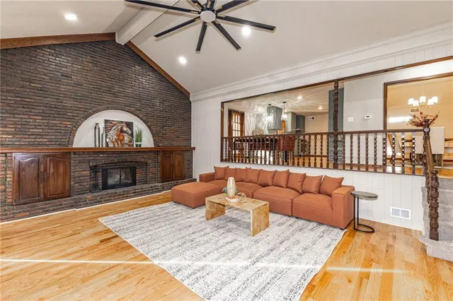 $440,000 | 3500 South Delaware Avenue, Independence, MO 64055