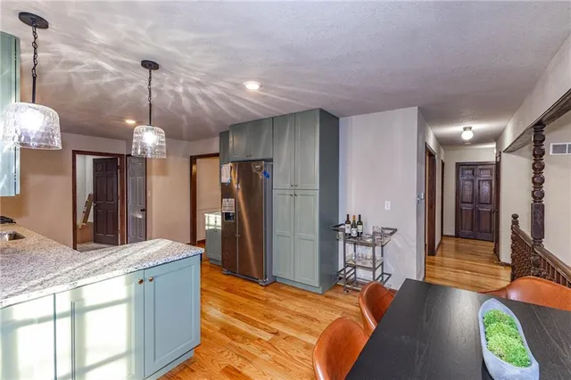 $459,000 | 3500 South Delaware Avenue, Independence, MO 64055