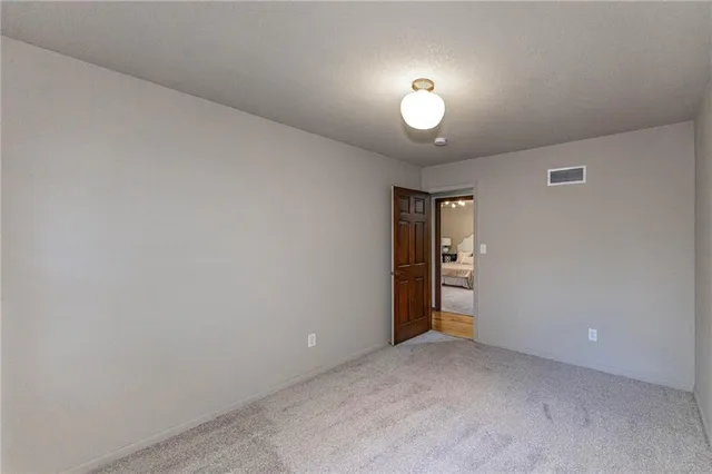 $440,000 | 3500 South Delaware Avenue, Independence, MO 64055