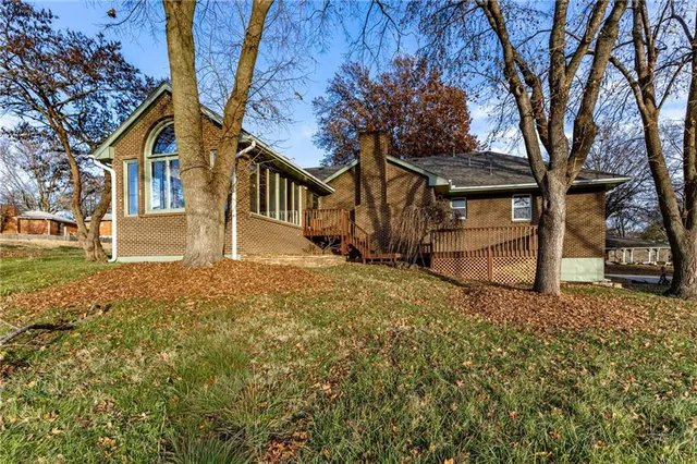 $459,000 | 3500 South Delaware Avenue, Independence, MO 64055