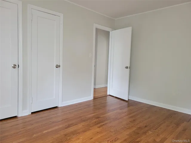 $858,000 | 533 10th Avenue, New Hyde Park, NY 11040