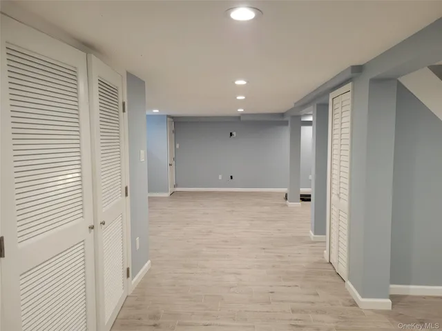 $858,000 | 533 10th Avenue, New Hyde Park, NY 11040