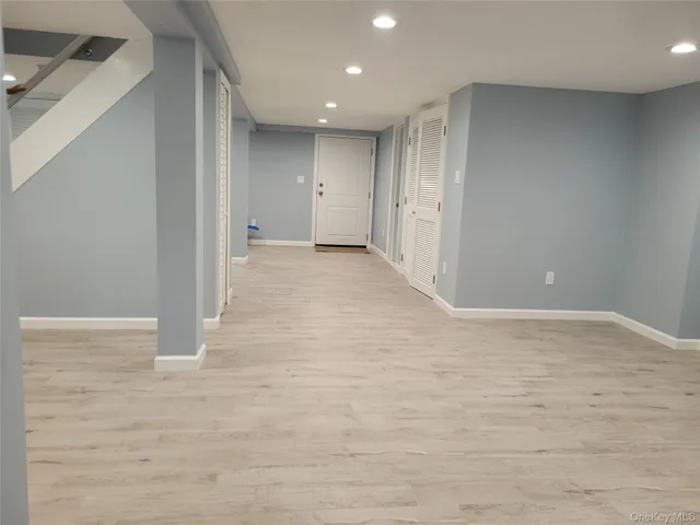 $858,000 | 533 10th Avenue, New Hyde Park, NY 11040