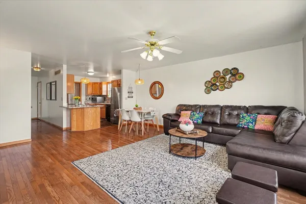 $295,900 | 708 Erin Drive, Champaign, IL 61822