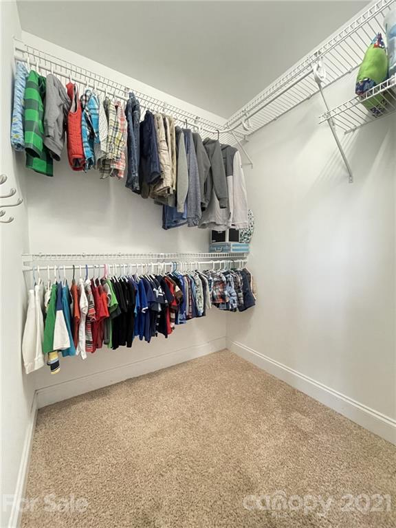 4004 Lamington Road Matthews, NC 28105 - Photo 20 of 31 an entryway