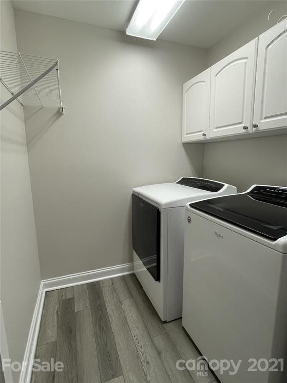 4004 Lamington Road Matthews, NC 28105 - Photo 26 of 31 a utility room with dryer and washer