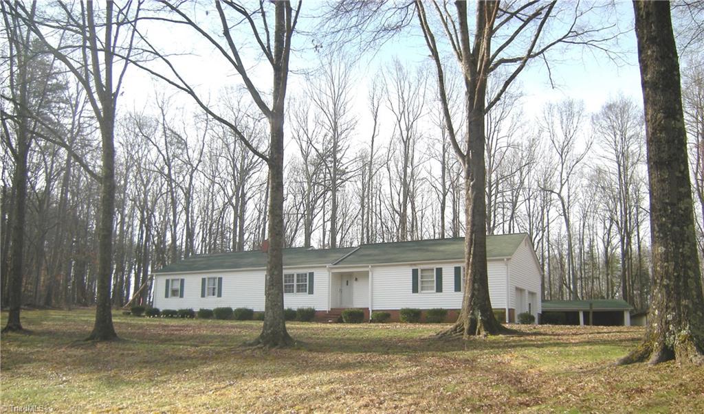 4190 High Point Road Winston-Salem, NC 27107 - Photo 3 of 13 Gallery Image 3