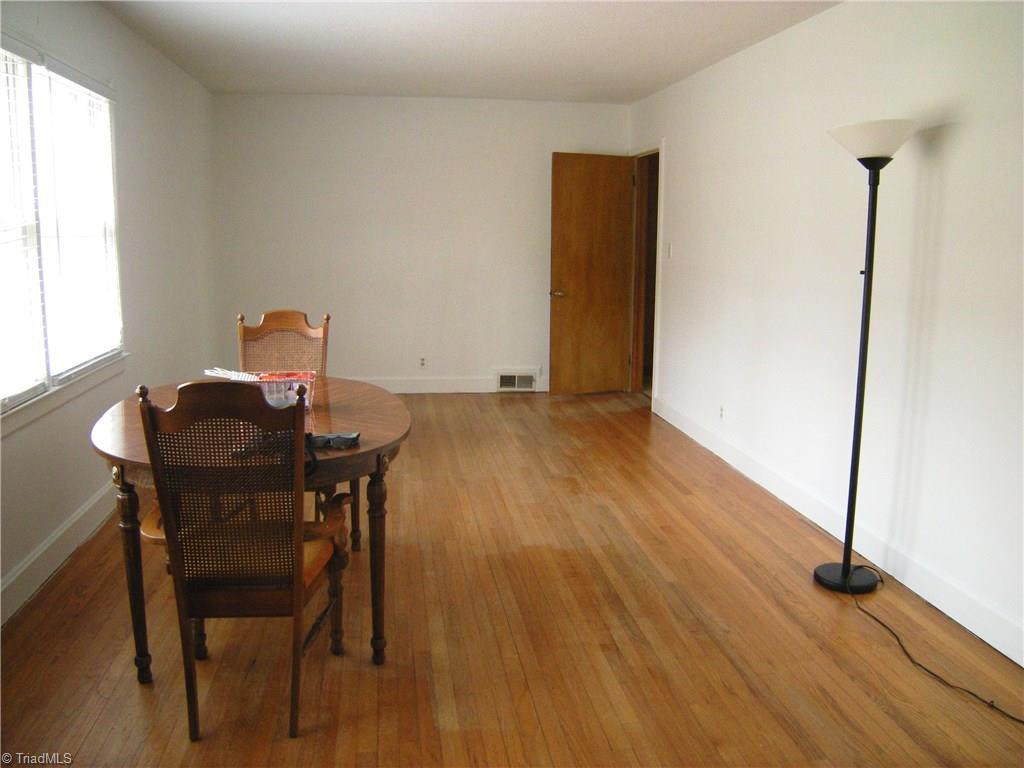 4190 High Point Road Winston-Salem, NC 27107 - Photo 6 of 13 Gallery Image 6