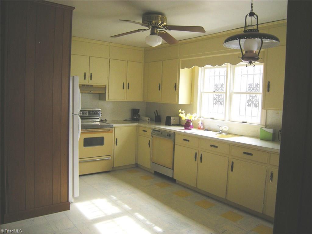 4190 High Point Road Winston-Salem, NC 27107 - Photo 7 of 13 Gallery Image 7
