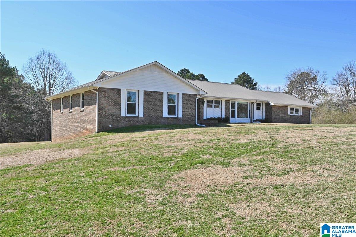 775 Old Hickory Road Warrior, AL 35180 - Photo 2 of 35