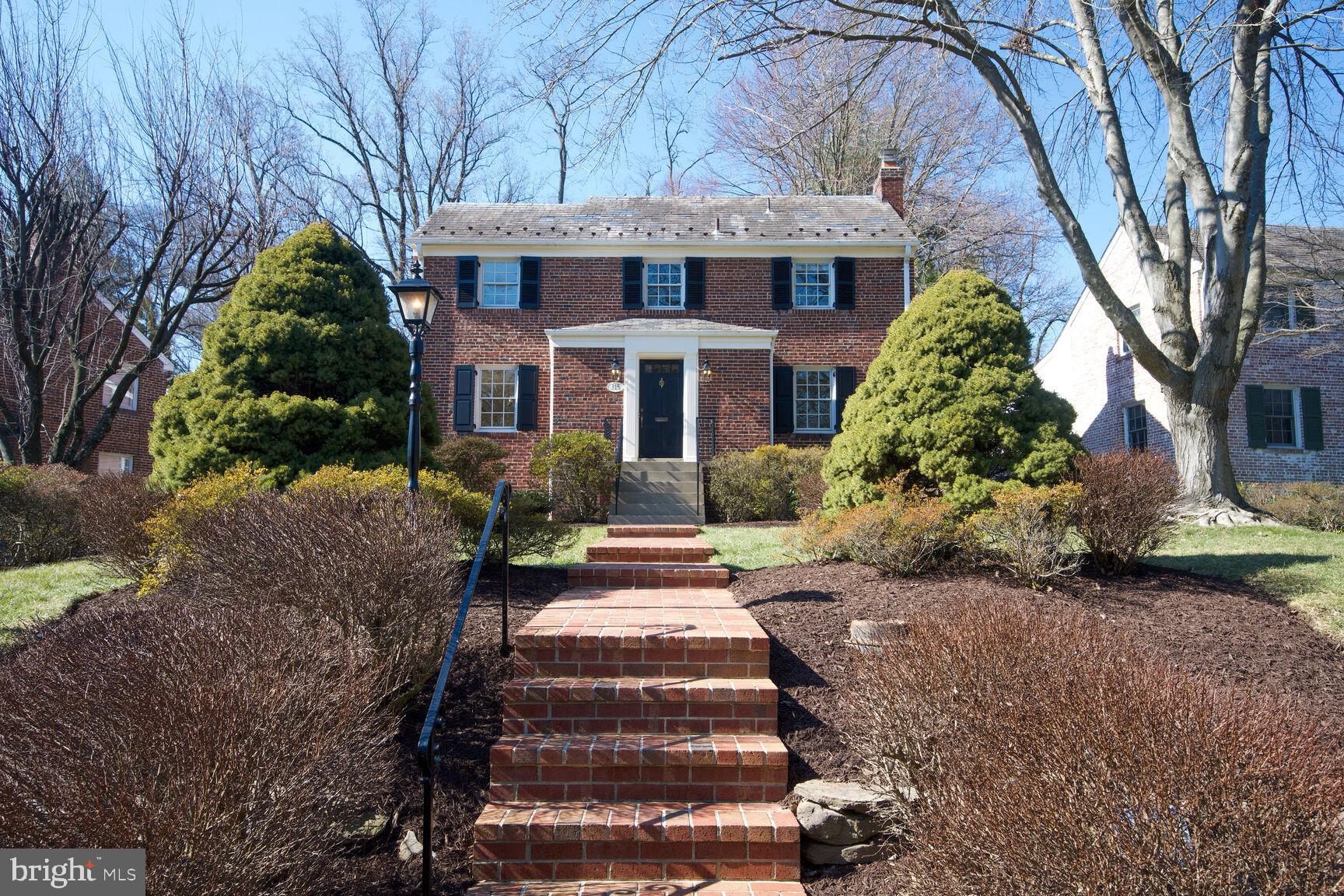 315 Ellsworth Drive Silver Spring, MD 20910 - Photo 3 of 49 Lovely brick staircase