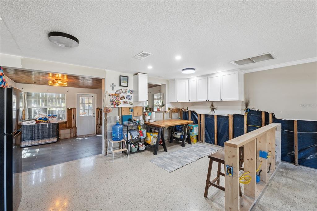 5442 Miles Boulevard Port Richey, FL 34668 - Photo 11 of 45 Kitchen area