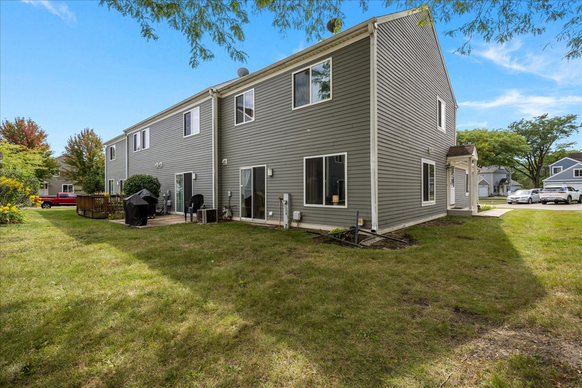 2691 Stanton Court Aurora, IL 60502 - Photo 17 of 17 a view of a house with backyard