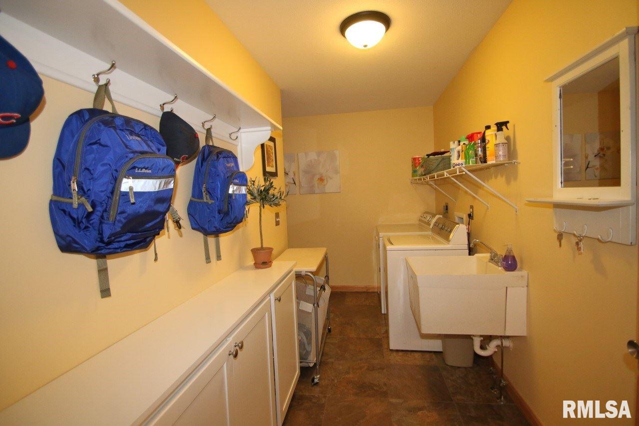 712 Coal Bank Road Metamora, IL 61548 - Photo 17 of 34