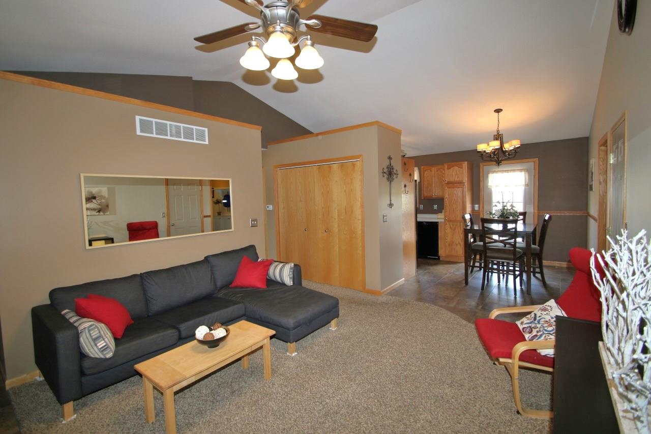 712 Coal Bank Road Metamora, IL 61548 - Photo 7 of 34