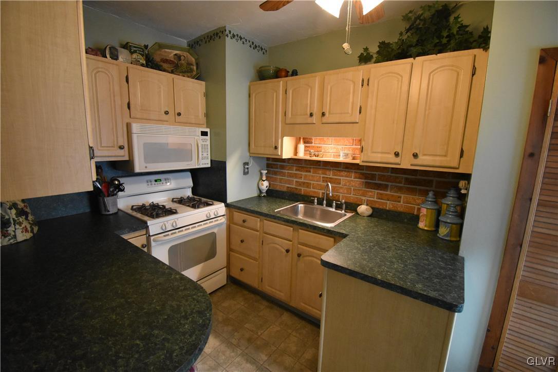 730 Bushkill Street Easton, PA 18042 - Photo 5 of 13