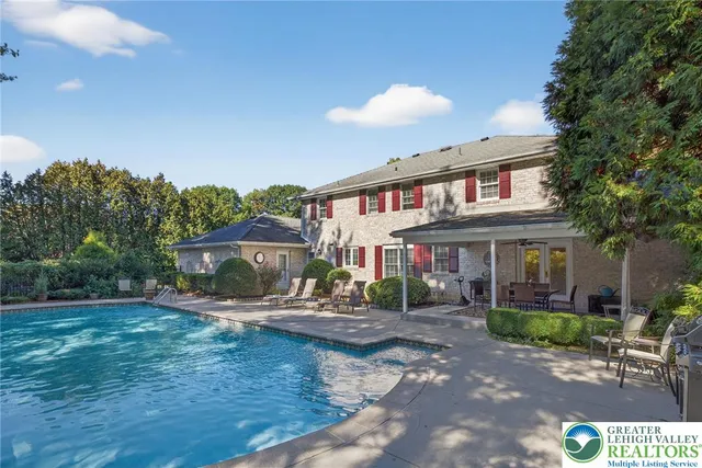 $875,000 | 1830 Sherwood Road, Allentown, PA 18103