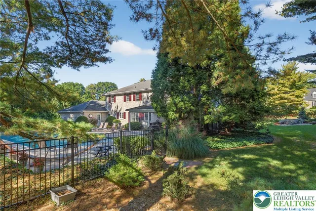 $875,000 | 1830 Sherwood Road, Allentown, PA 18103