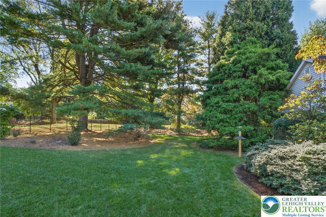 1830 Sherwood Road Allentown, PA 18103 - Photo 57 of 68