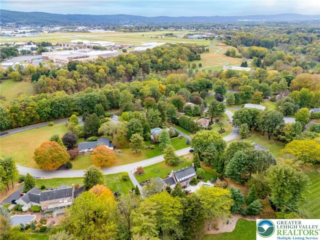 $875,000 | 1830 Sherwood Road, Allentown, PA 18103