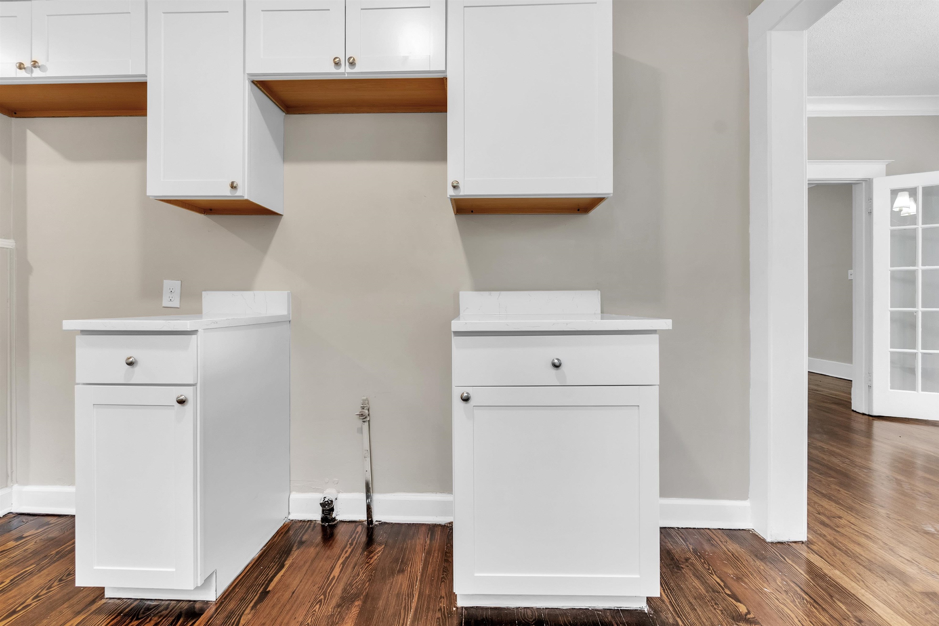 2579 Hale Avenue Memphis, TN 38112 - Photo 11 of 21 a view of kitchen with wooden floor