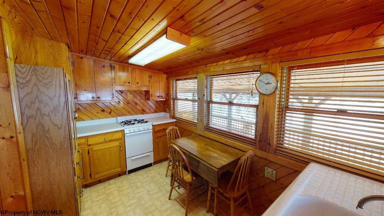 1264 Crystal Lake Road West Union, WV 26456 - Photo 11 of 27 Gallery Image 11