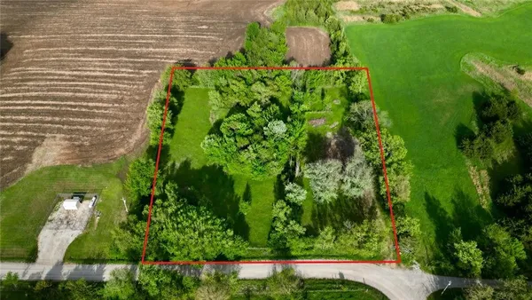 $75,000 | 30810 235th Street, Easton, KS 66020