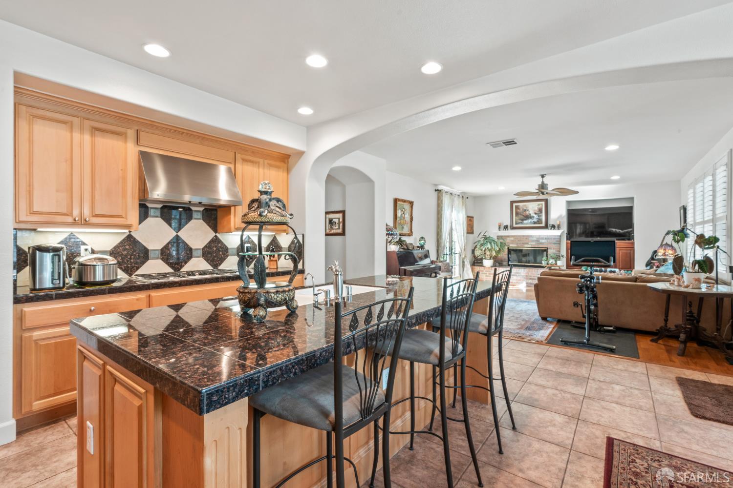 103 Abalone Cove Hercules, CA 94547 - Photo 19 of 84